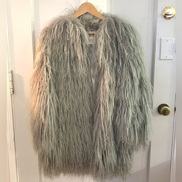 Trilogy Collections by Michael McCollom, Curly Lamb  Fur Coat, circa 2000 - Picture 1 of 8